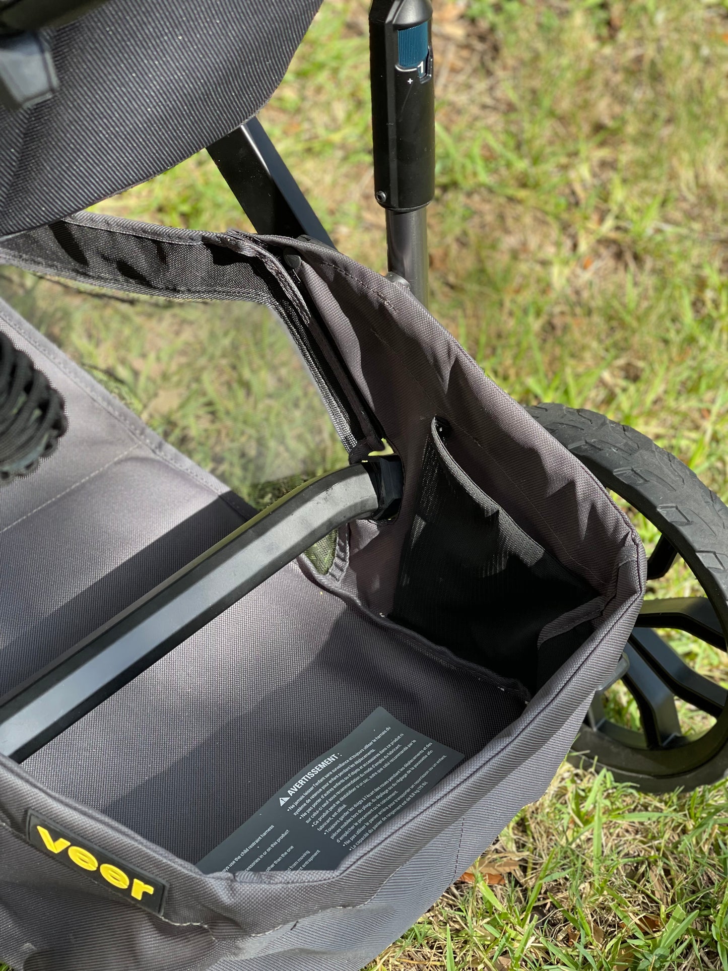 Switchback &Roll (Veer) AirTag Holder